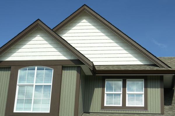 Cost of Vertical Vinyl Siding Repair in Billings